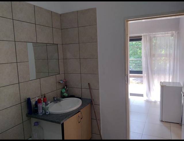 2 BEDROOM PROPERTY TO RENT IN MILPARK